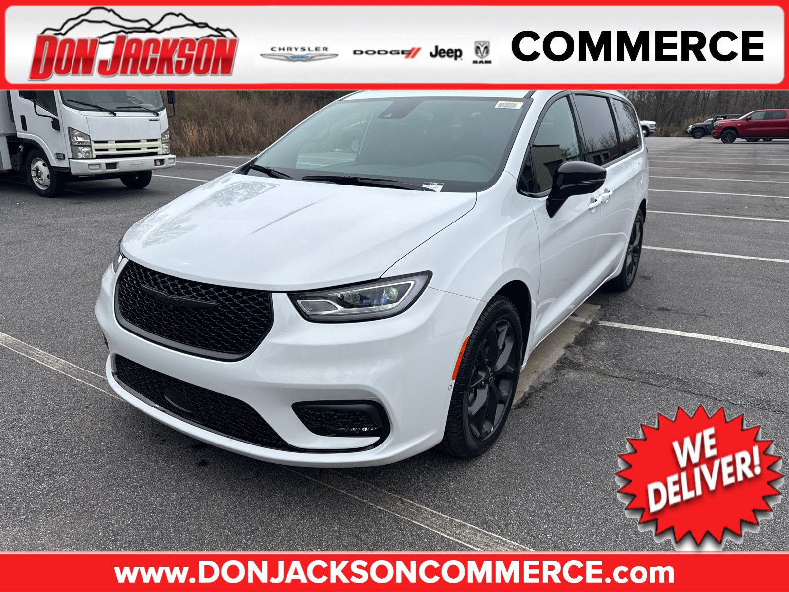 New 2026 Chrysler Pacifica Select w/ S Appearance Package
