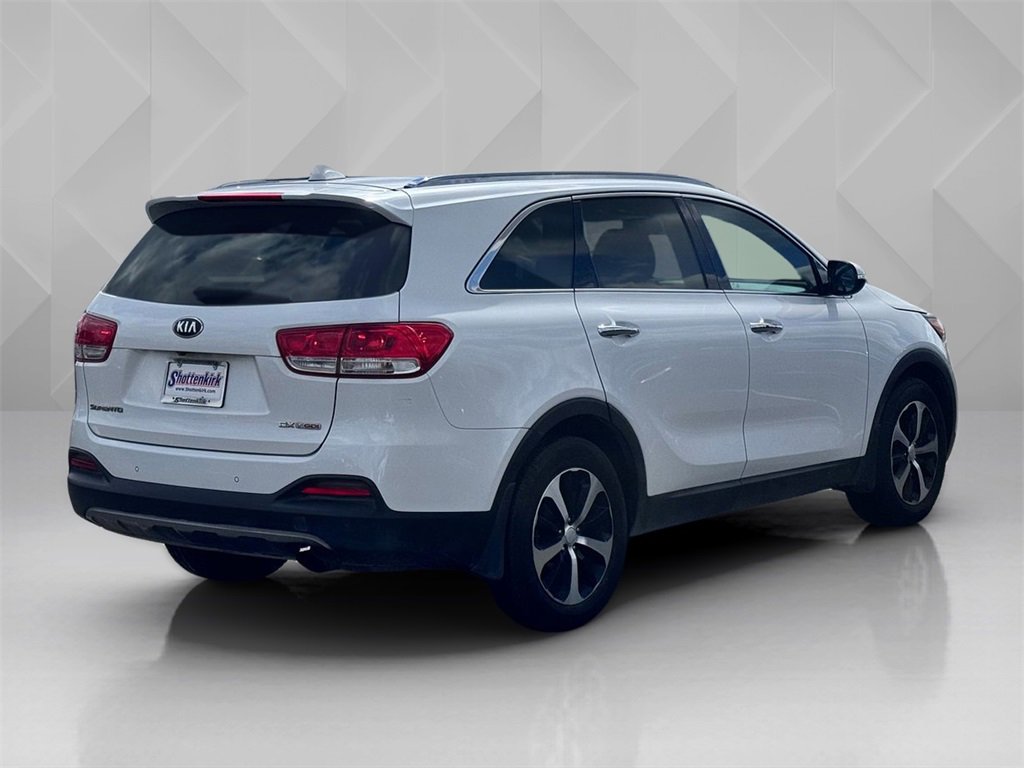 Used 2016 Kia Sorento EX w/ EX Touring Package image 5