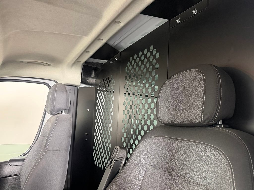 Used 2025 RAM ProMaster 2500 w/ U-Haul Equipment Group FWD image 22