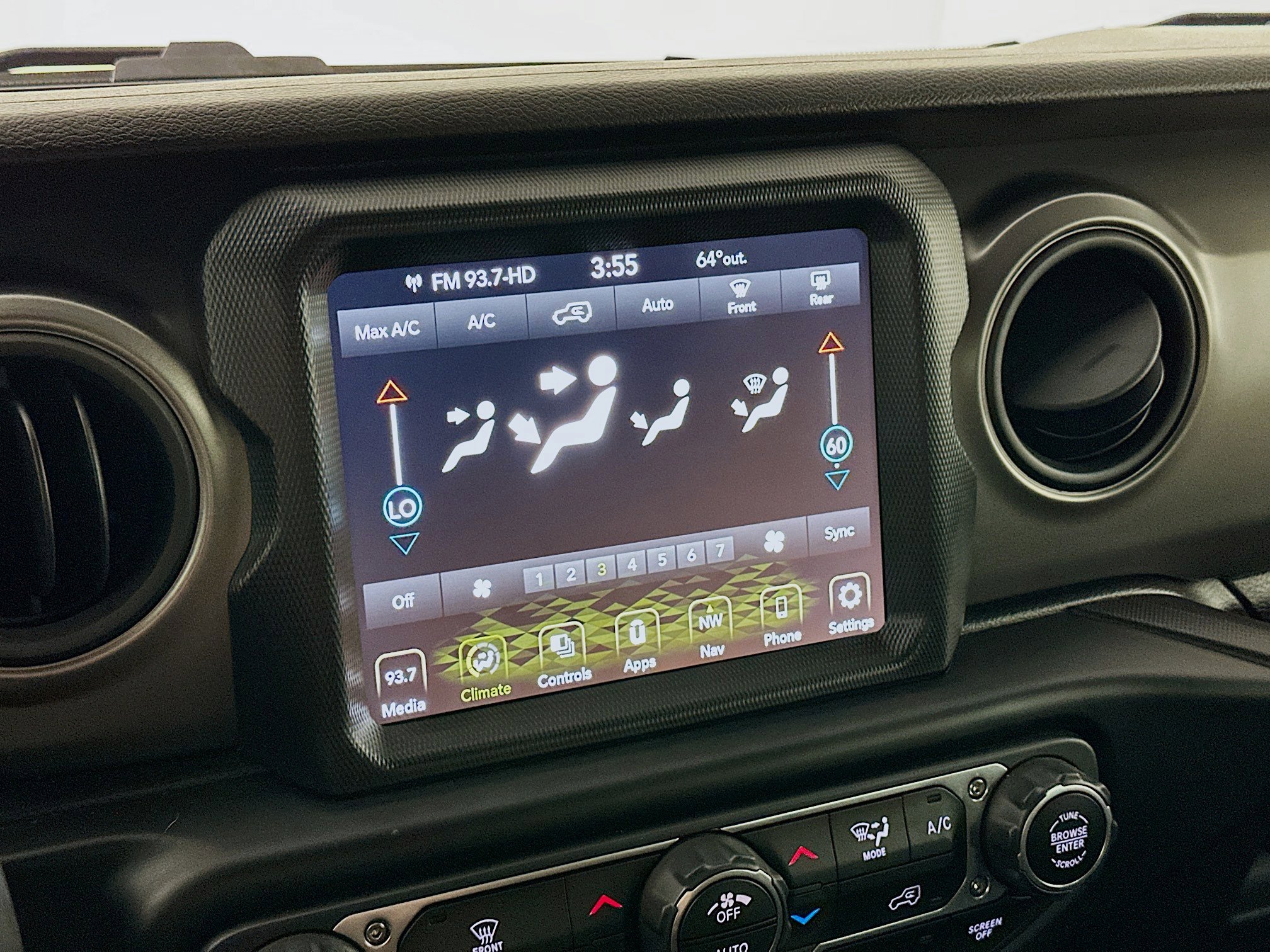 Used 2021 Jeep Wrangler Sport S w/ Sun And Sound Package image 21