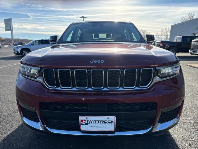 Used 2021 Jeep Grand Cherokee L Limited w/ MOPAR Finishing Package image 3