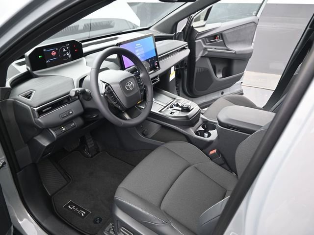 New 2026 Toyota C-HR AWD/4WD image 4