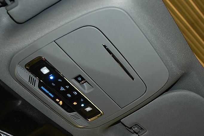 Used 2023 Ford F150 Lariat w/ Equipment Group 502A High AWD/4WD image 27