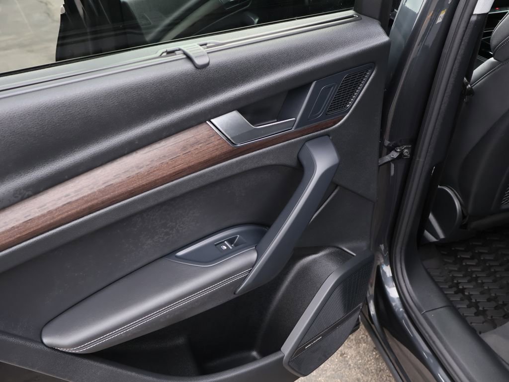 Used 2021 Audi Q5 2.0T Premium Plus w/ Premium Plus Package image 10