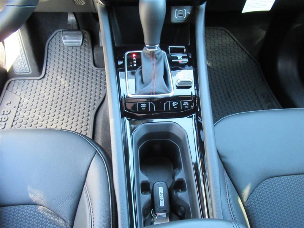 New 2026 Jeep Compass Trailhawk image 22