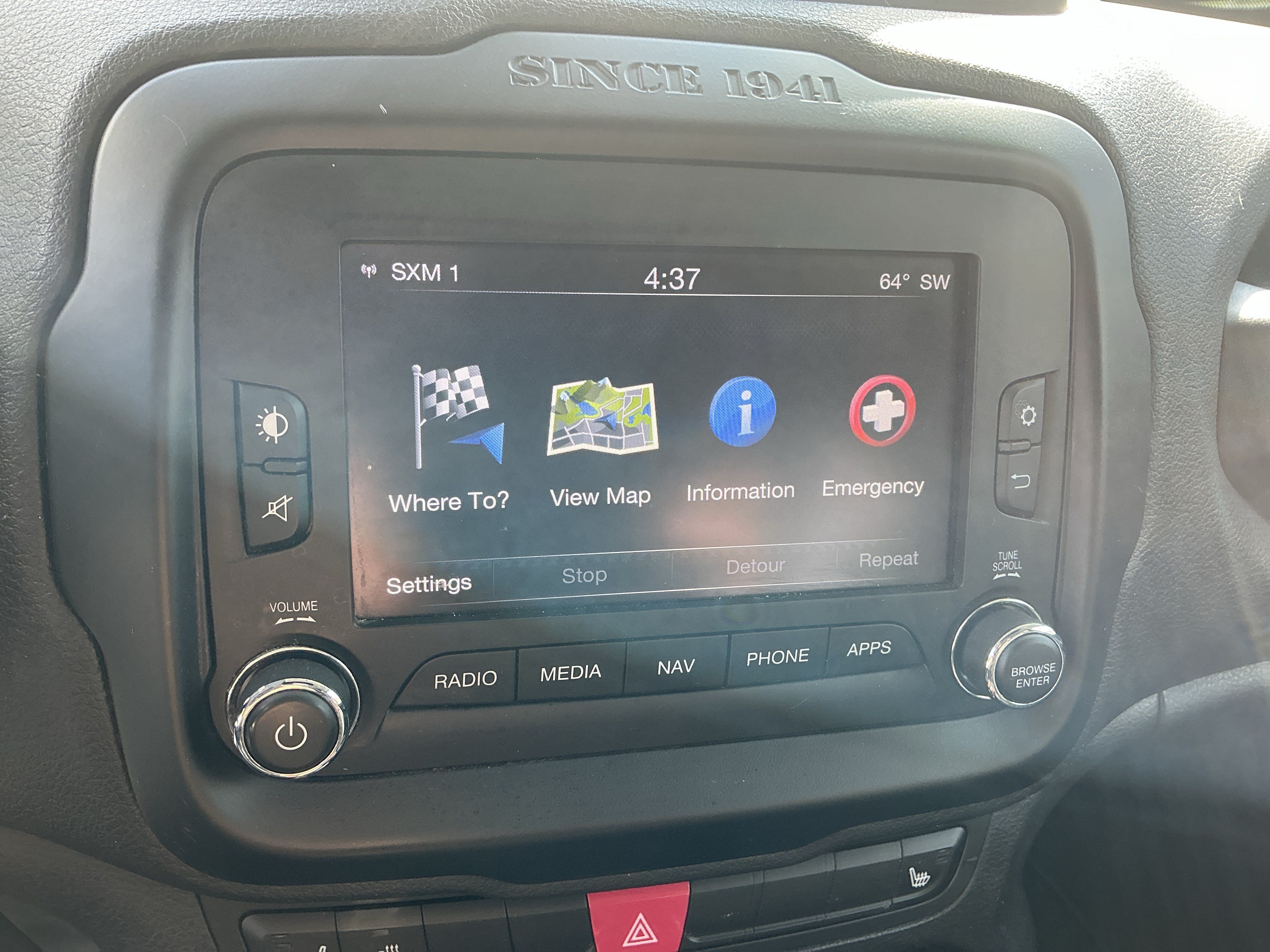 Used 2017 Jeep Renegade Trailhawk AWD/4WD image 20