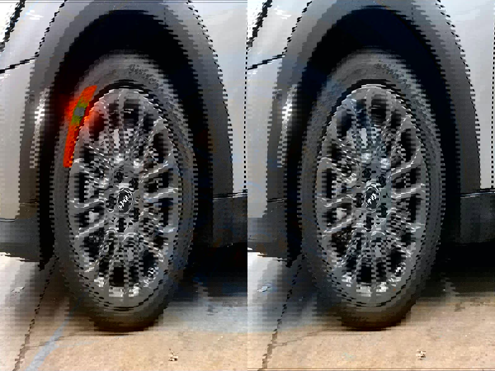 Used 2025 MINI Cooper 2-Door Hardtop image 12