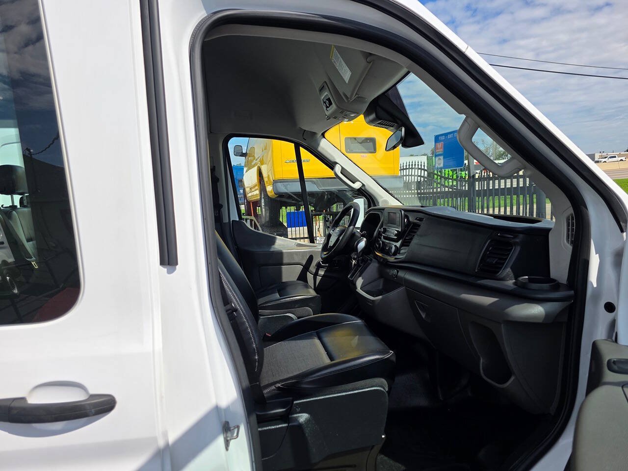 Used 2021 Ford Transit 350 XL RWD image 15