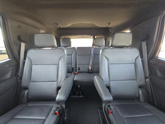 Used 2024 Chevrolet Tahoe Z71 w/ Luxury Package AWD/4WD image 20