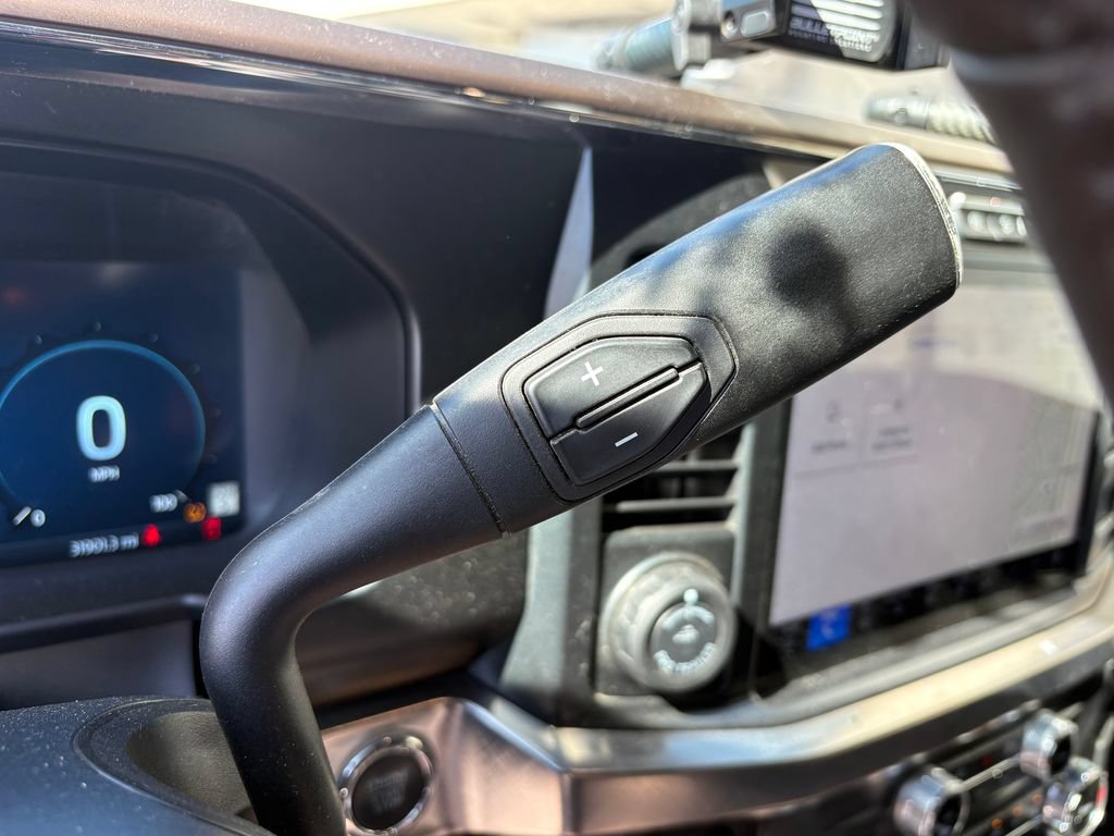 Certified 2025 Ford F250 King Ranch AWD/4WD image 25