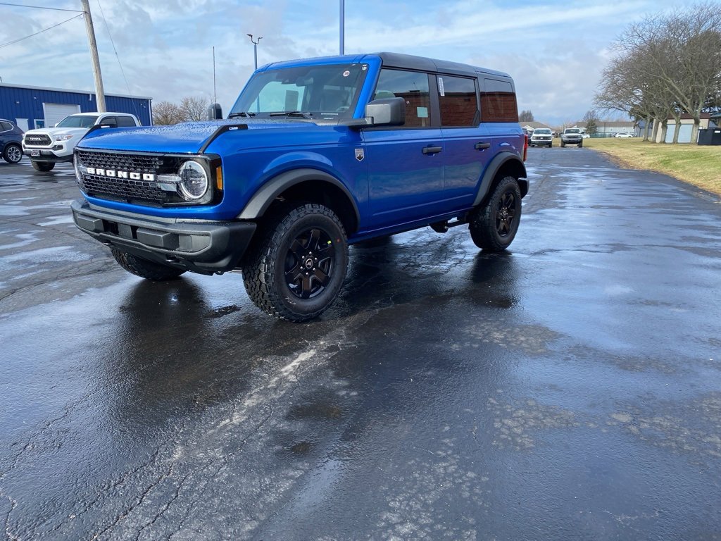 New 2025 Ford Bronco Big Bend image 3
