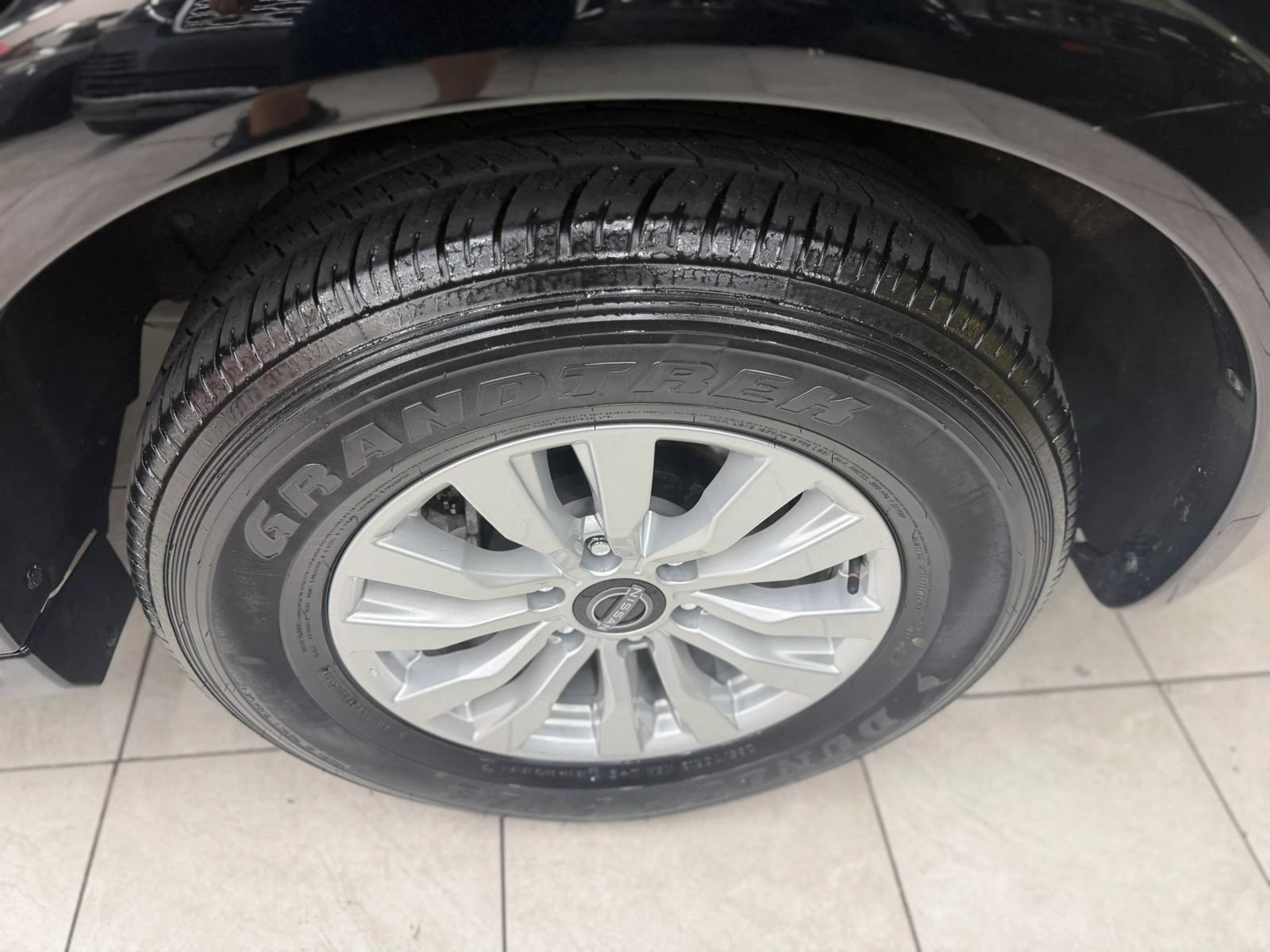 Used 2021 Nissan Armada SV RWD image 36