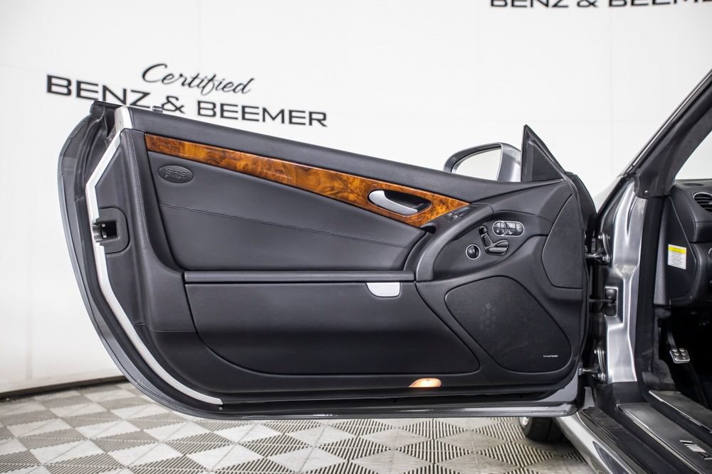 Used 2011 Mercedes-Benz SL 63 AMG image 22