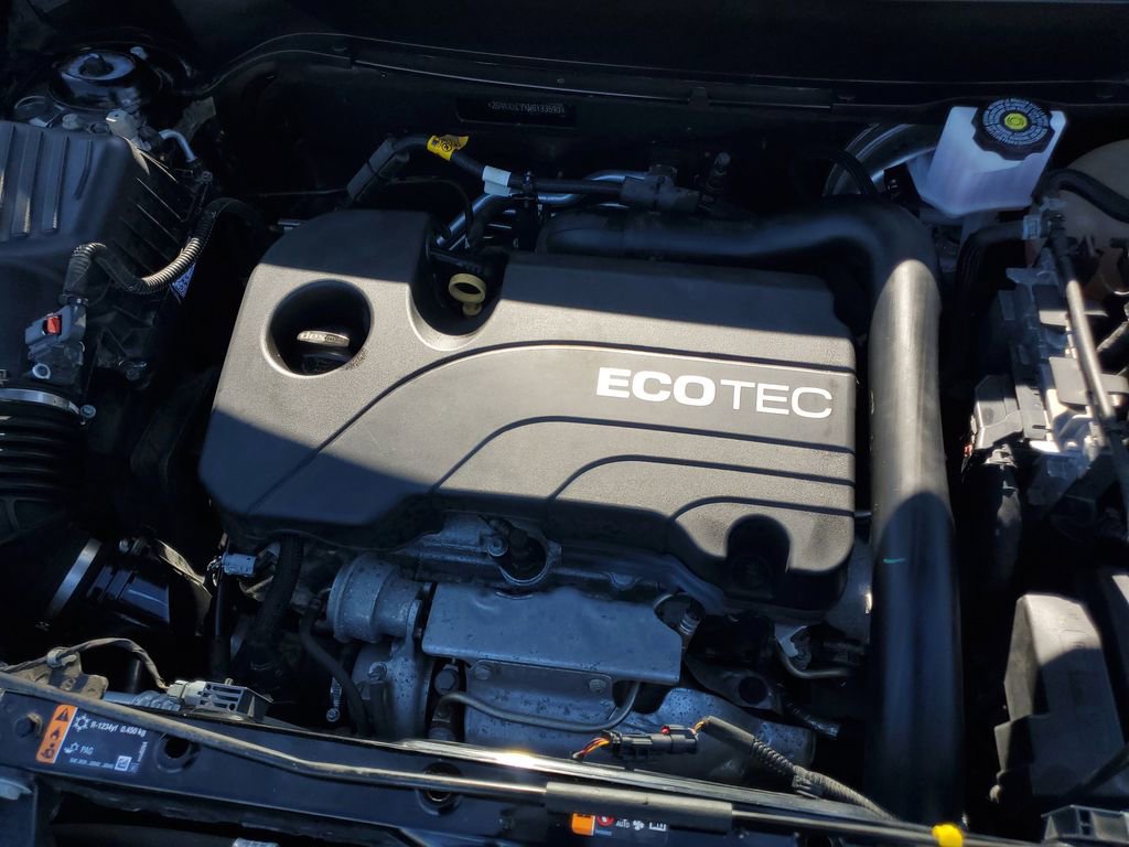 Used 2021 Chevrolet Equinox Premier image 12