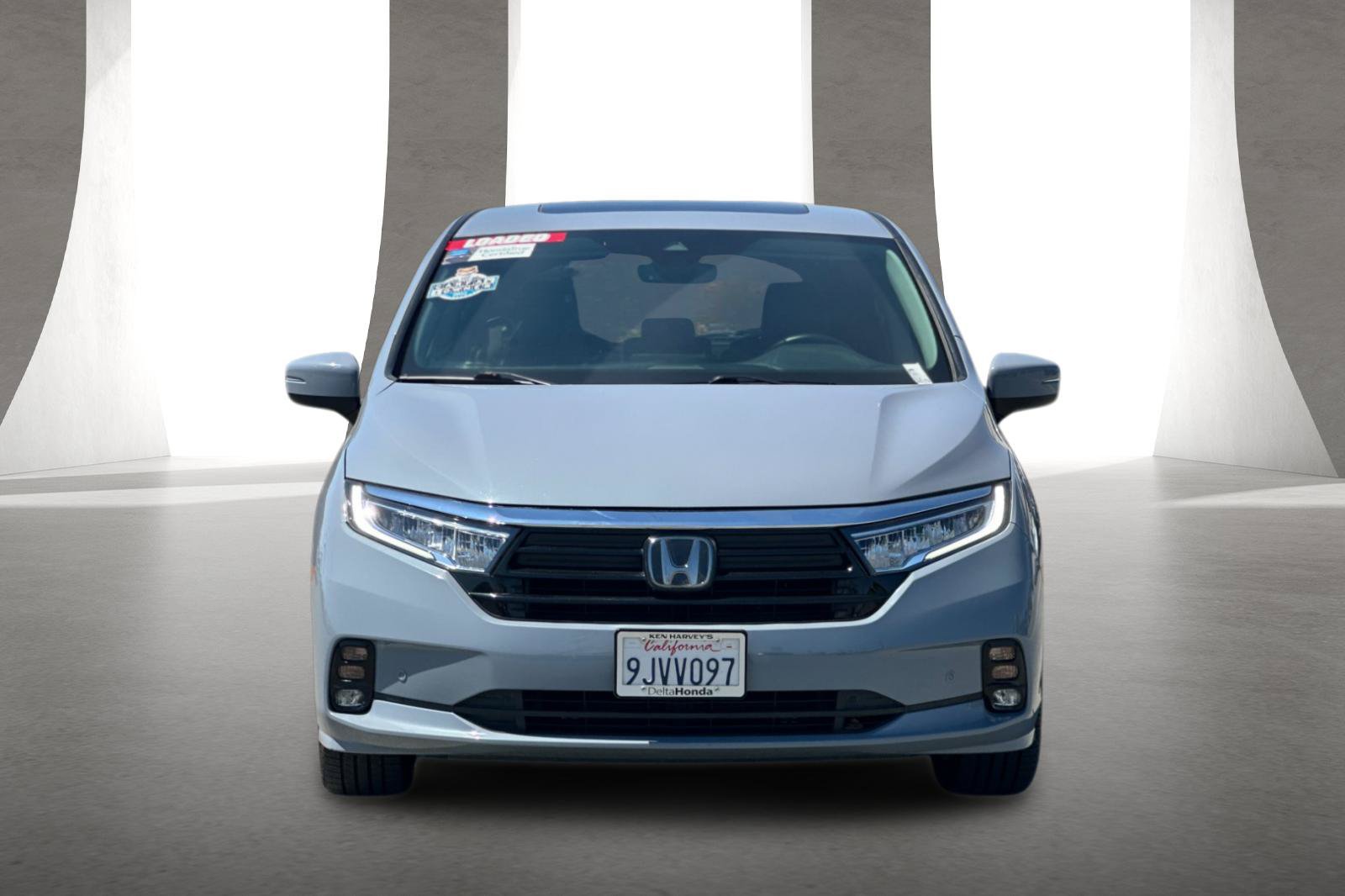 Used 2024 Honda Odyssey Touring image 9