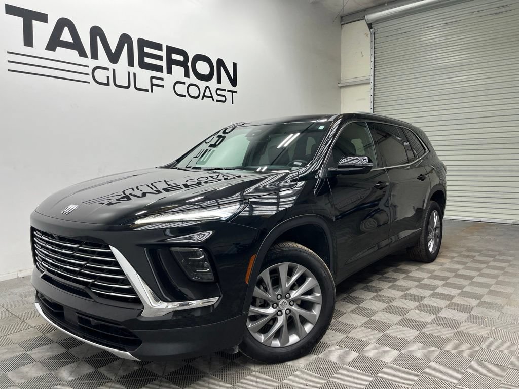 Used 2025 Buick Enclave Preferred FWD image 2