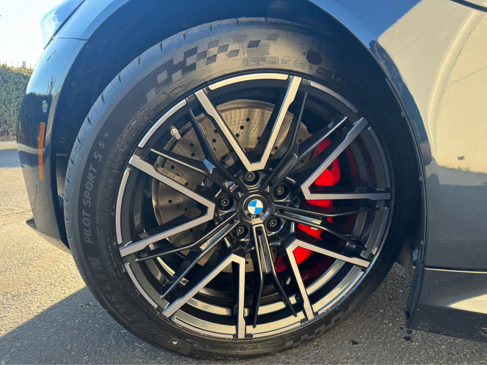 New 2026 BMW M5 w/ Executive Package image 10