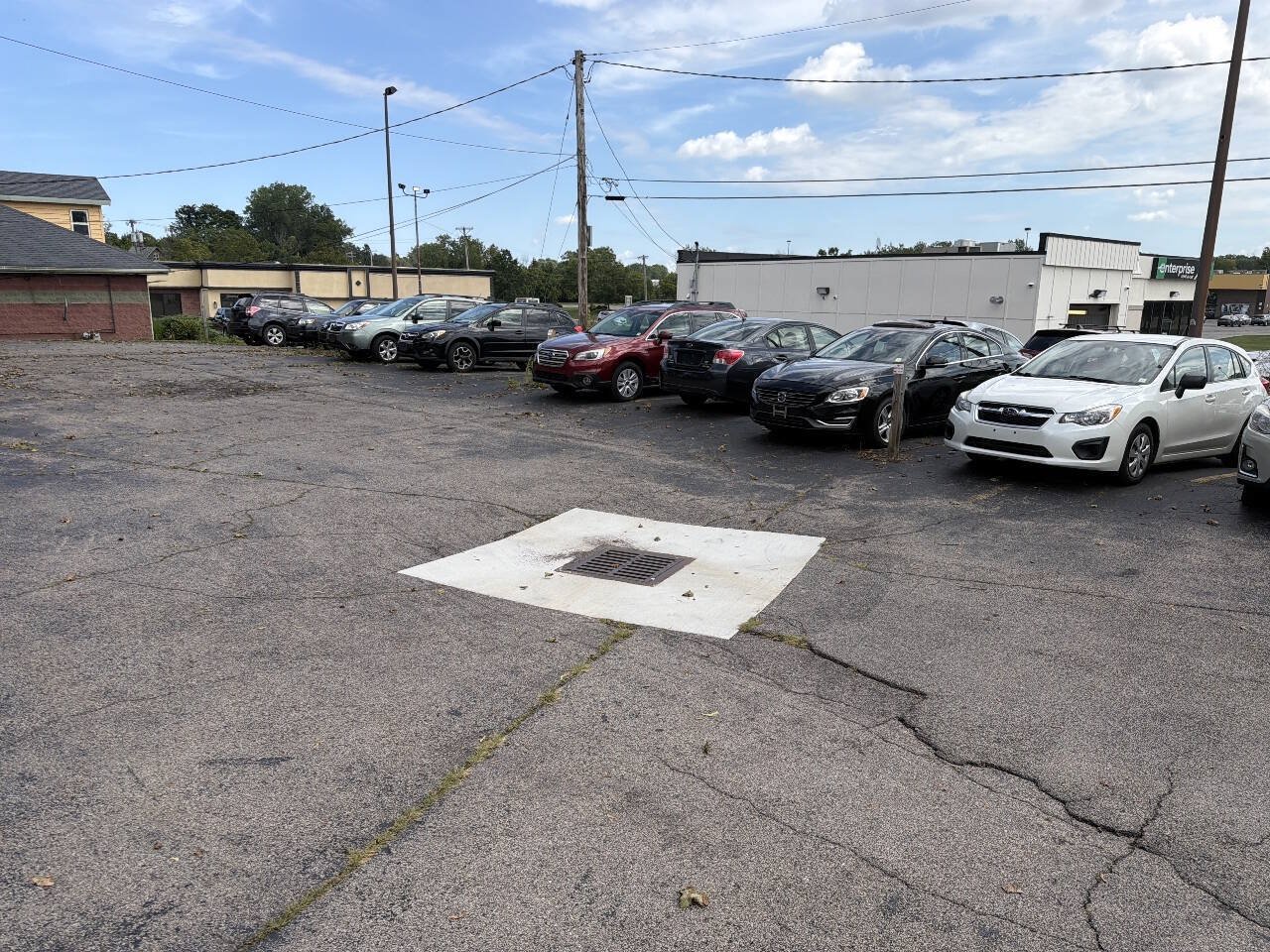 Used 2015 Subaru Outback 2.5i Premium AWD/4WD image 14