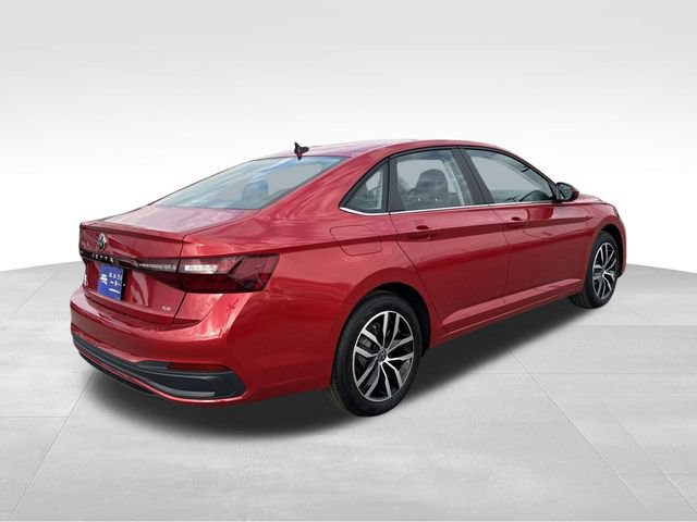 Used 2026 Volkswagen Jetta SE FWD image 5