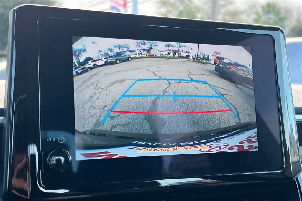 Certified 2025 Toyota Corolla LE image 17