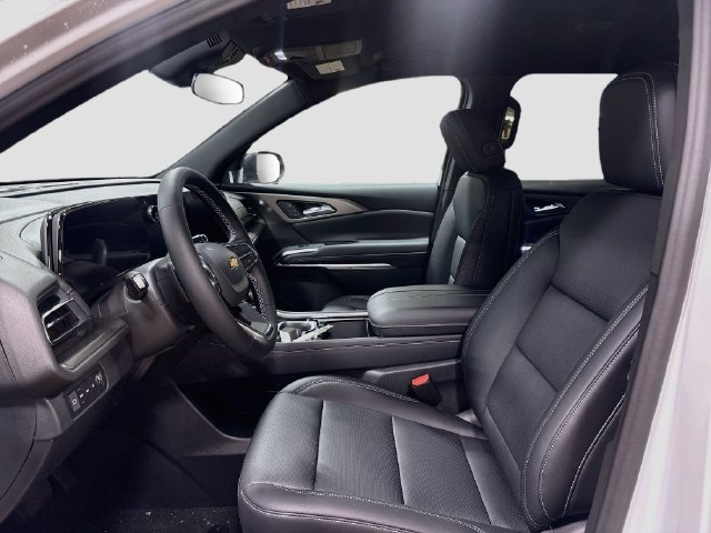 New 2027 Chevrolet Traverse LT w/ LPO, Floor Liner Package AWD/4WD image 19