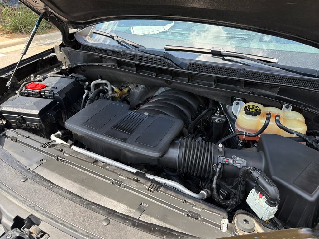 Used 2023 GMC Yukon Denali AWD/4WD image 19