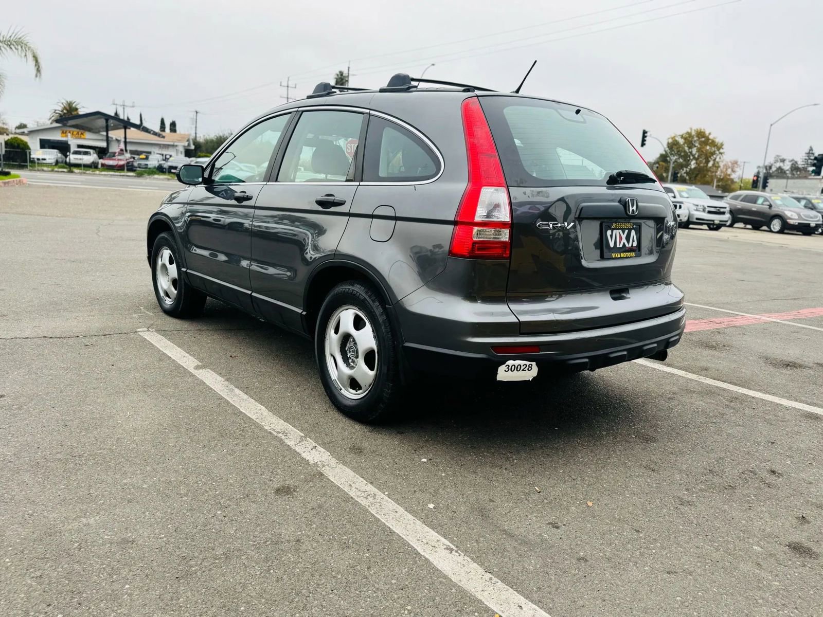 Used 2011 Honda CR-V LX image 5