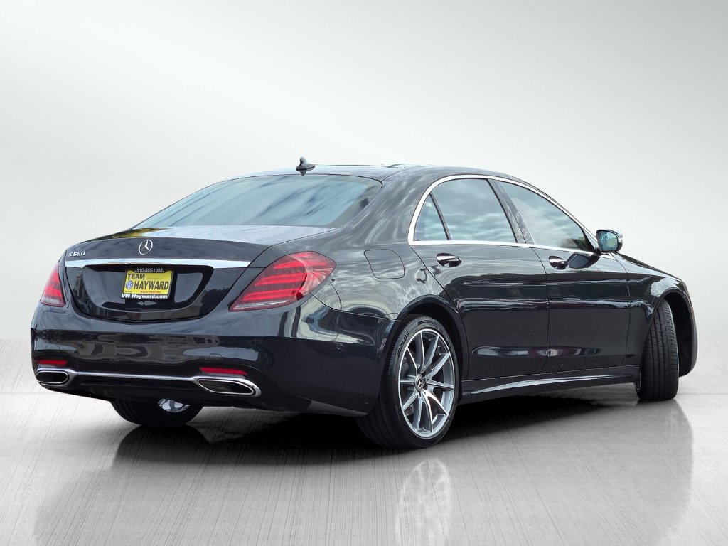 Used 2018 Mercedes-Benz S 560 Sedan image 5