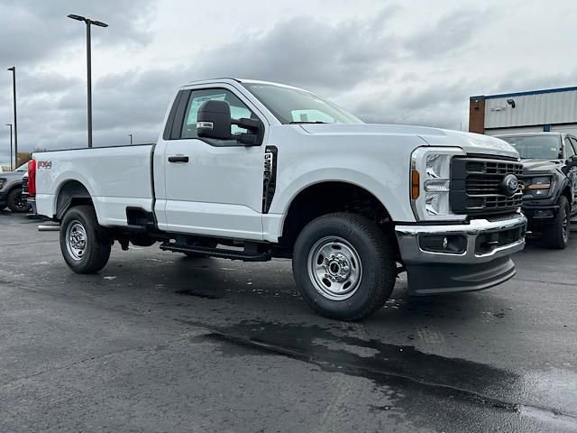New 2025 Ford F250 XL w/ FX4 Off-Road Package image 15