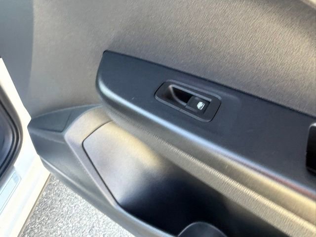 Certified 2023 Volkswagen Taos SE w/ Panoramic Sunroof Package FWD image 33