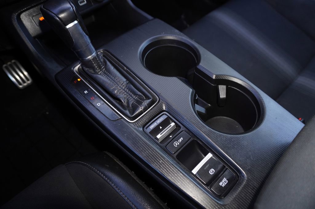 Used 2022 Honda Civic Sport image 16