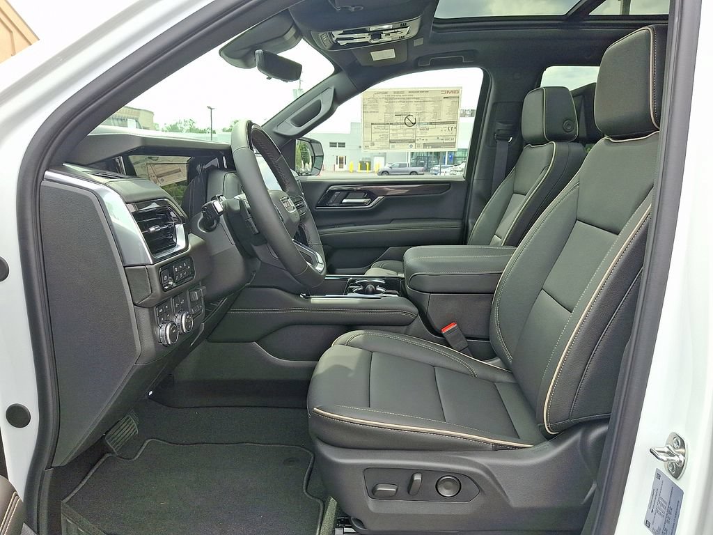 New 2026 GMC Yukon Elevation w/ Elevation Premium Package AWD/4WD image 7