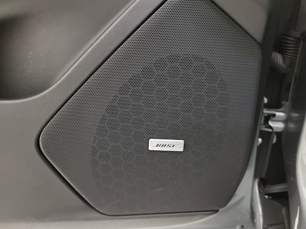 Used 2024 Cadillac XT5 Premium Luxury image 4