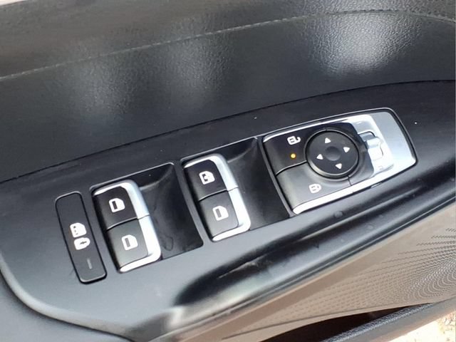 Used 2025 Kia K5 LXS FWD image 16