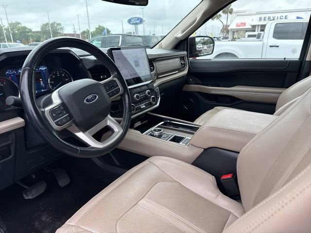 Used 2023 Ford Expedition Max Limited image 8