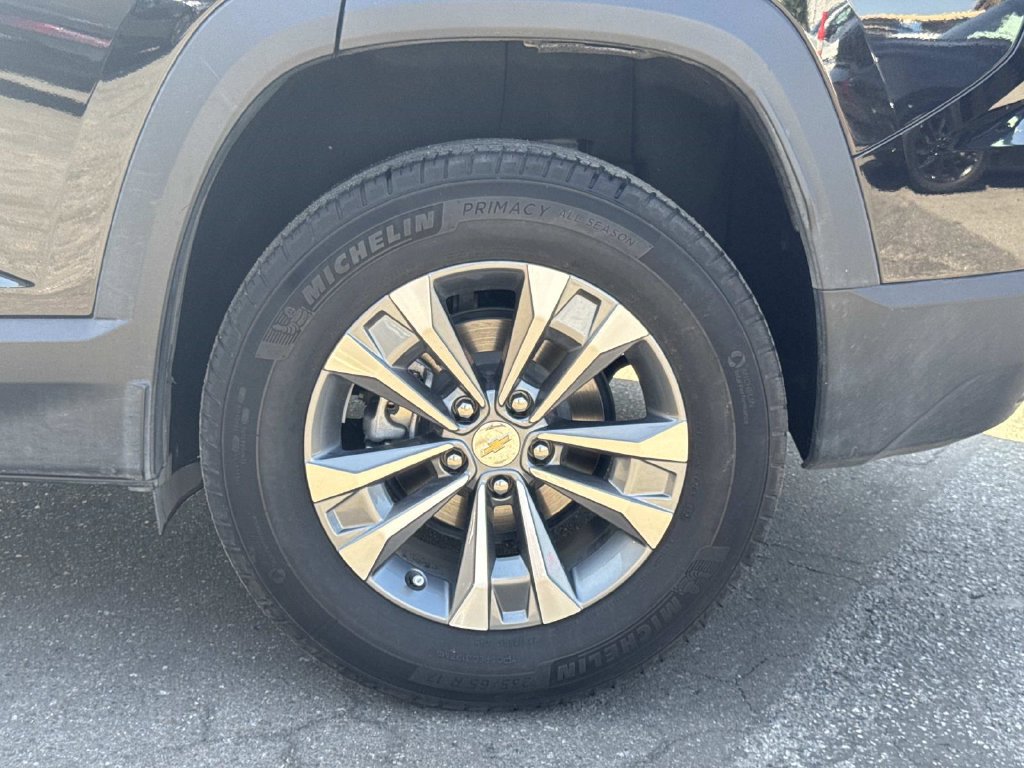 Used 2025 Chevrolet Equinox LT AWD/4WD image 30