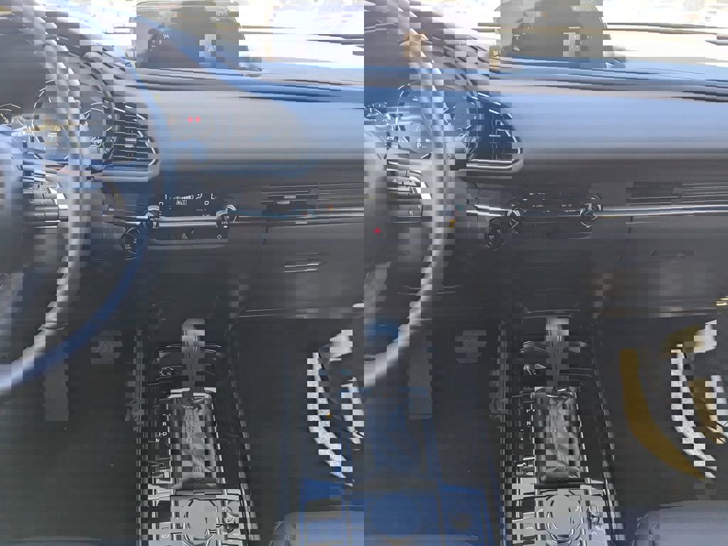 Used 2025 MAZDA CX-30 AWD 2.5 S w/ Select Sport Pkg image 13