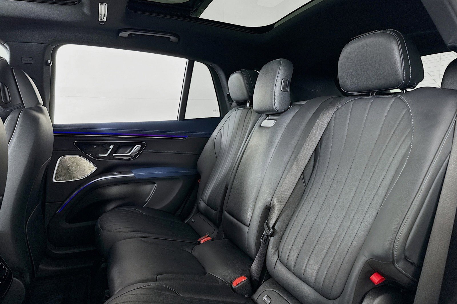 Certified 2023 Mercedes-Benz EQS 580 4MATIC SUV image 8