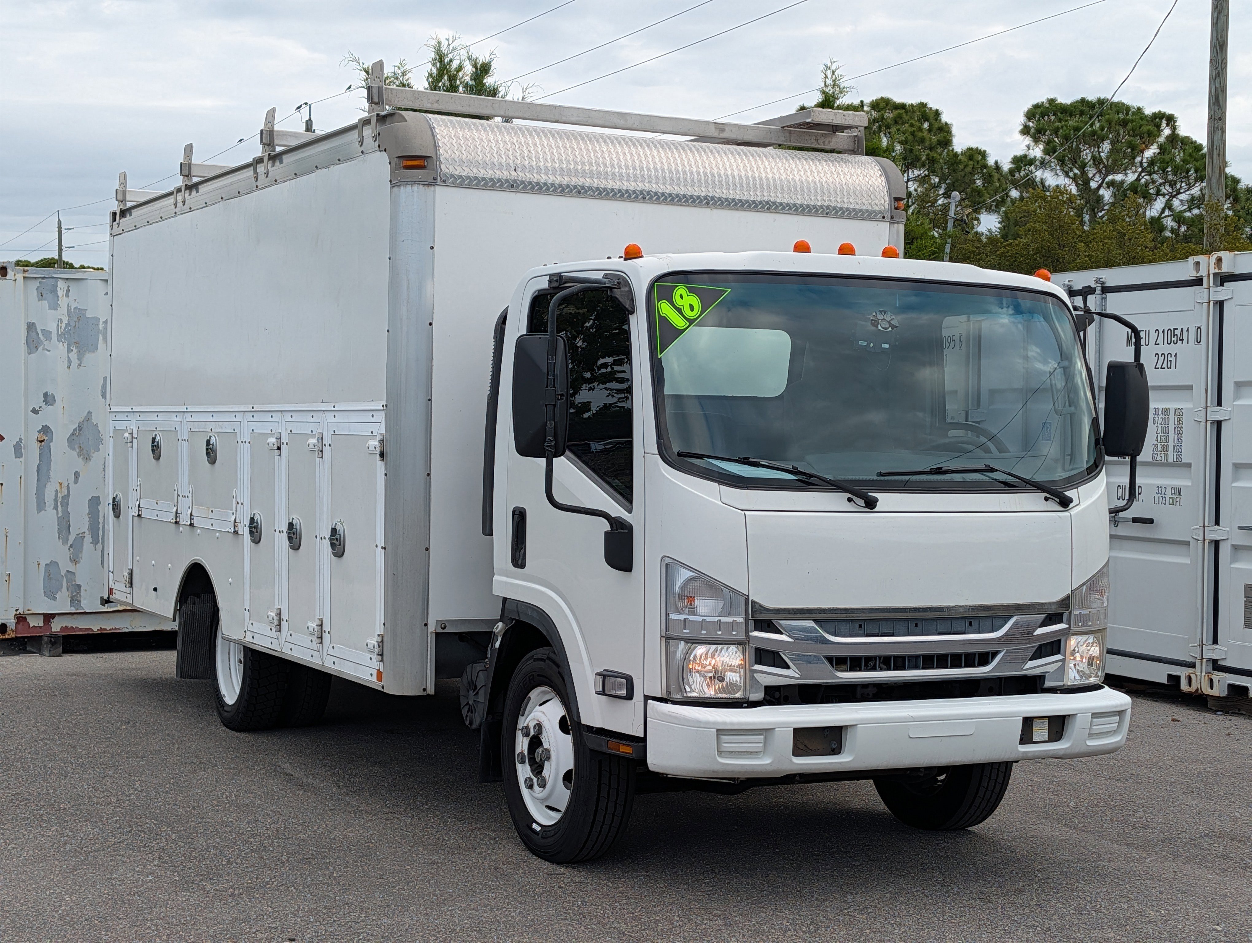 Used 2018 Isuzu NPR RWD video 2