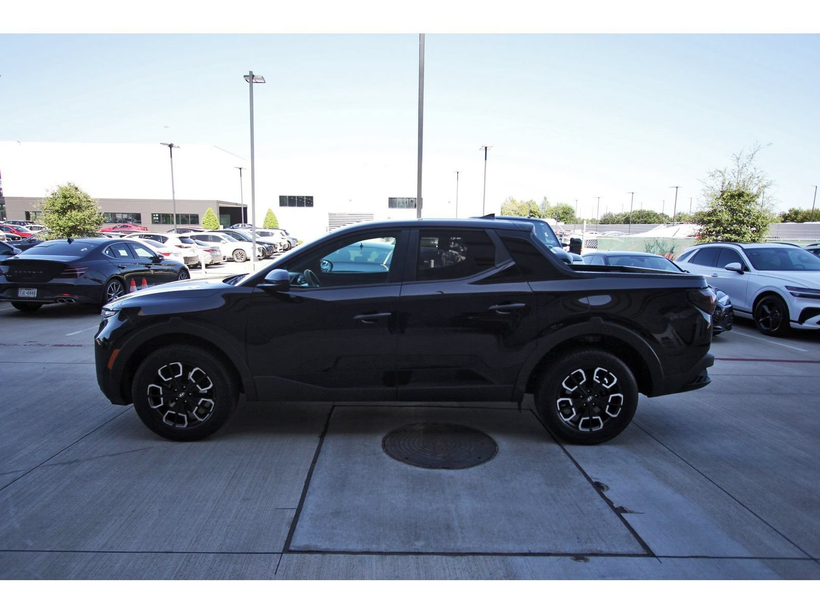 Certified 2022 Hyundai Santa Cruz SE FWD image 6
