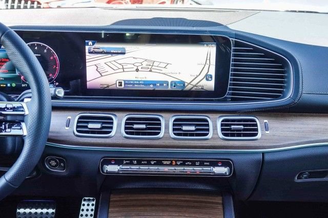 New 2025 Mercedes-Benz GLS 450 4MATIC image 12