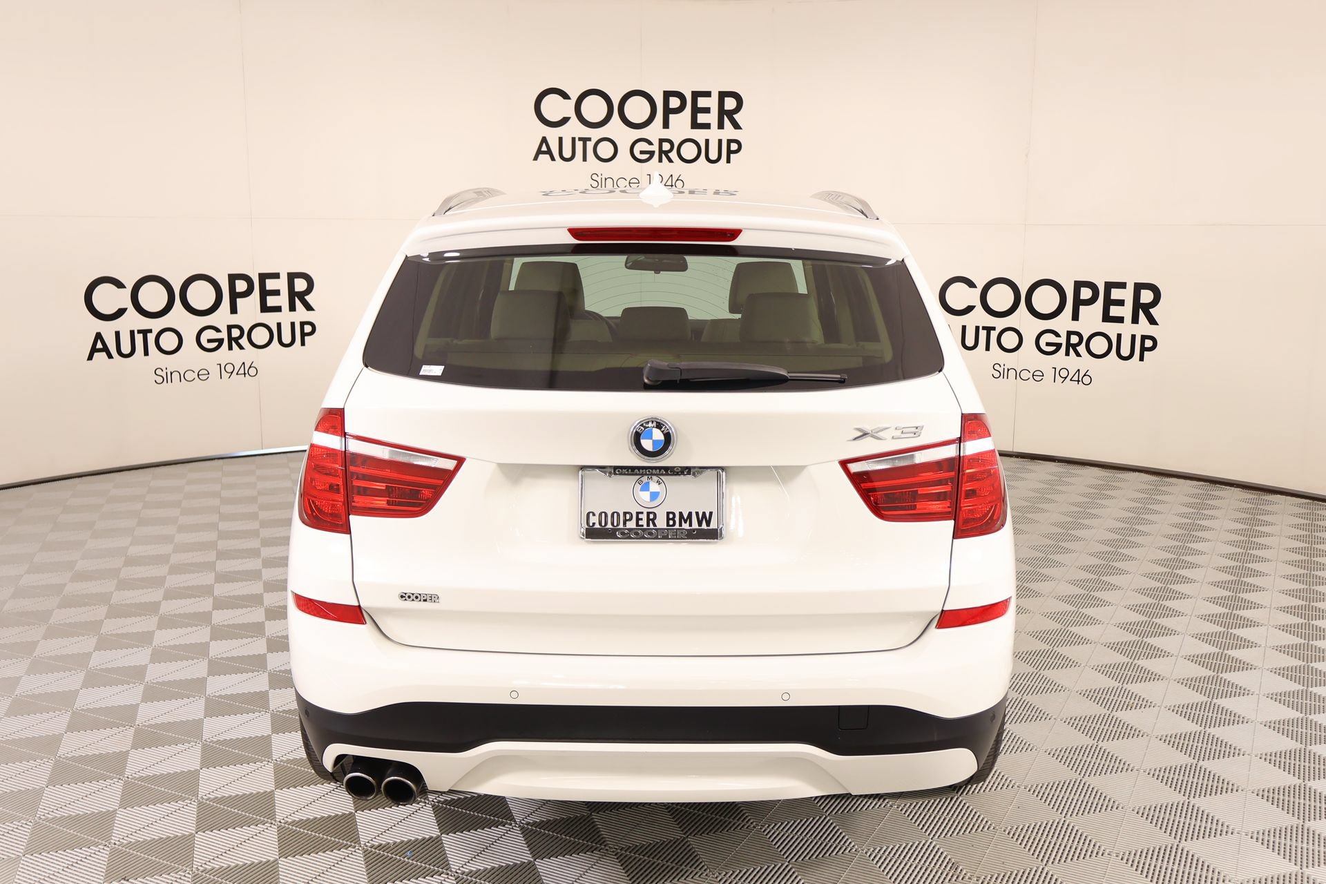 Used 2017 BMW X3 sDrive28i RWD image 21