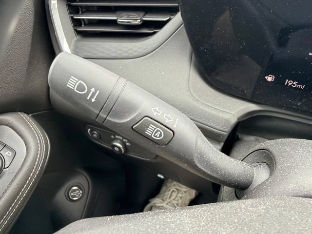 Used 2025 Buick Encore GX Preferred w/ Advanced Technology Package FWD image 46