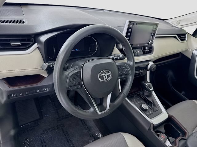 Certified 2019 Toyota RAV4 Limited w/ Cold Weather Package AWD/4WD image 9