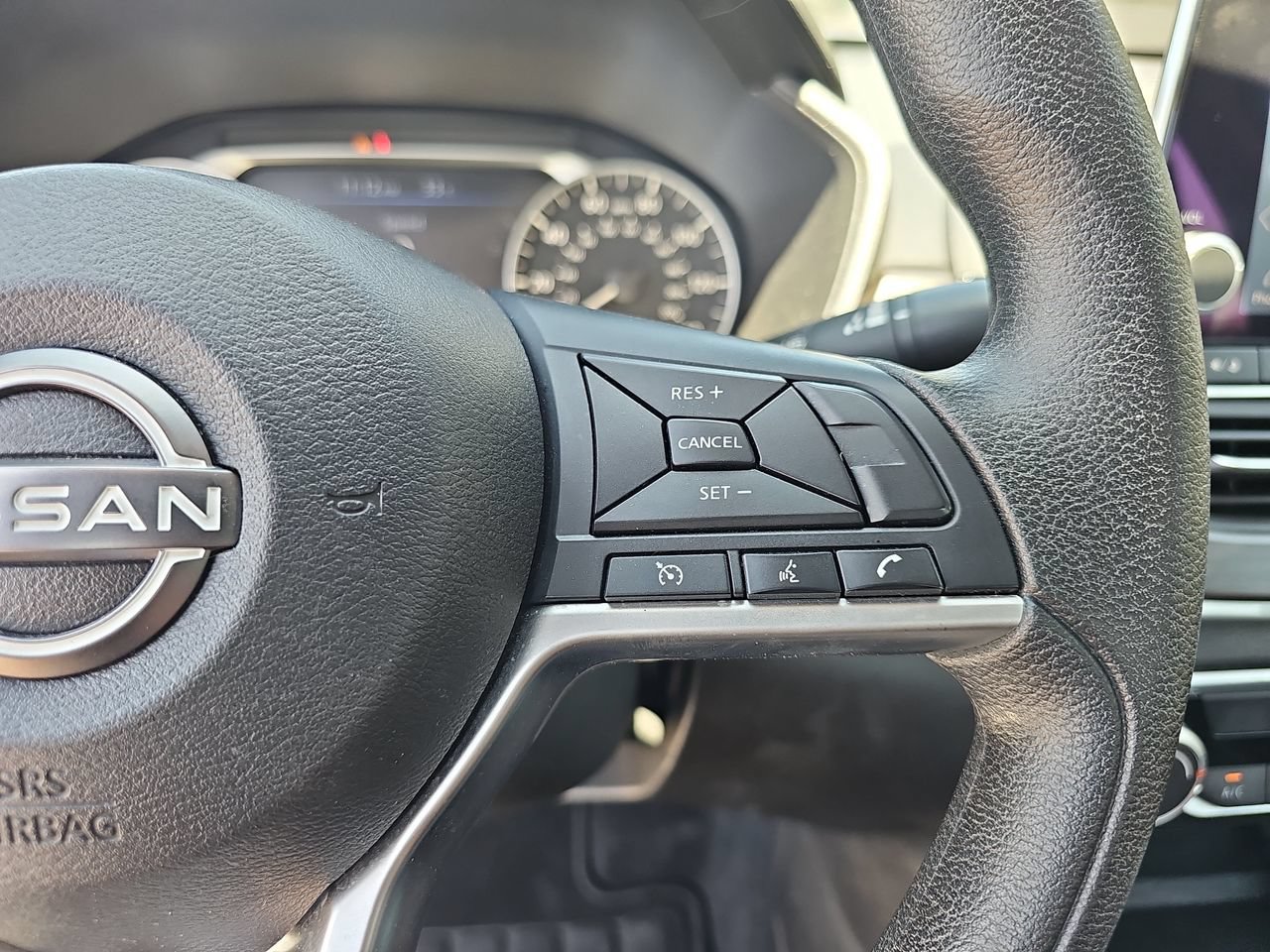 Certified 2025 Nissan Altima 2.5 SV FWD image 17