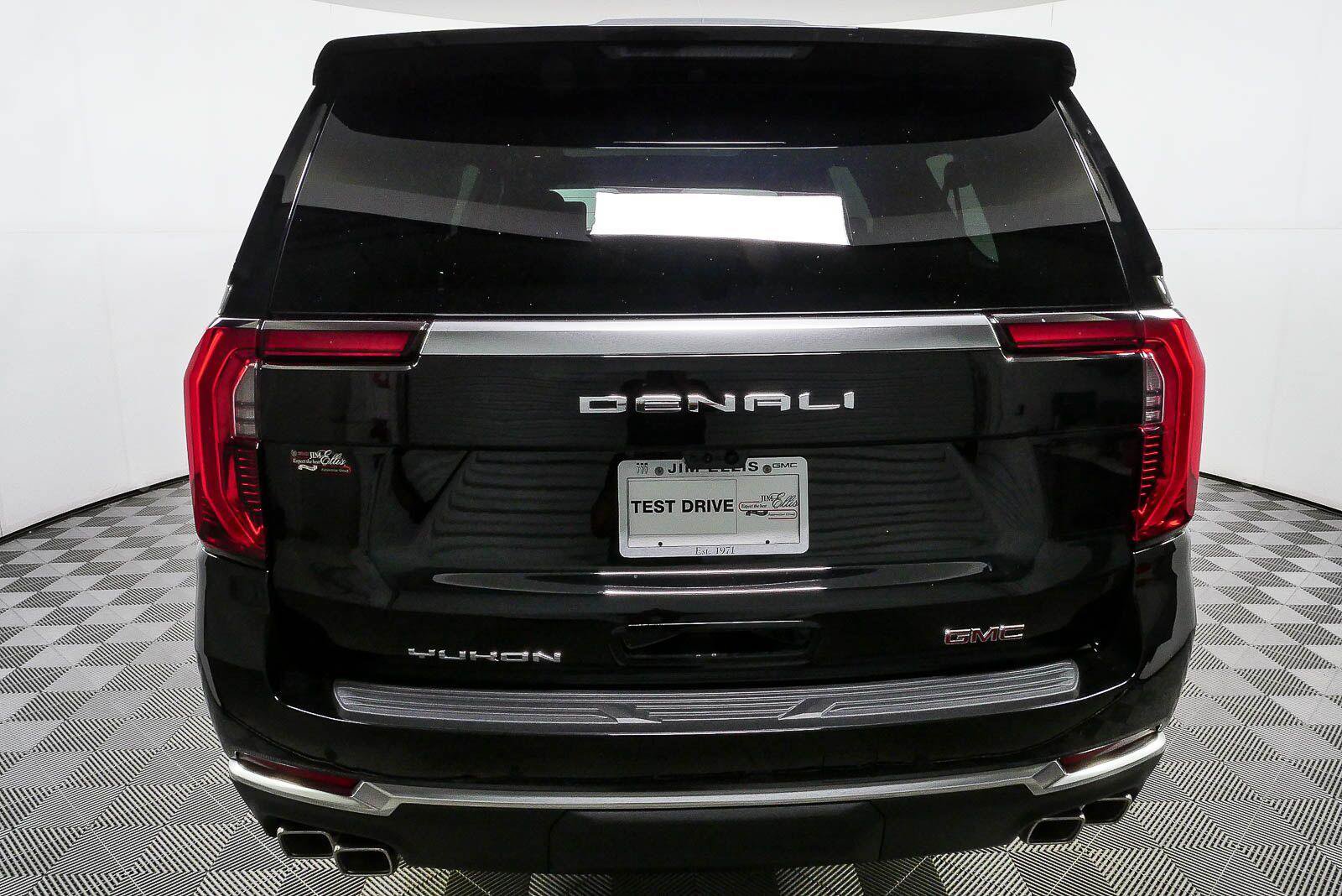 New 2026 GMC Yukon XL Denali w/ Denali Reserve Package AWD/4WD image 31