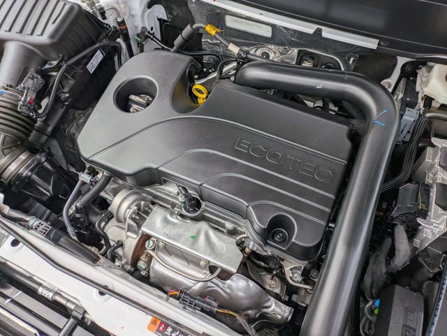 Used 2024 Chevrolet Equinox LT image 30