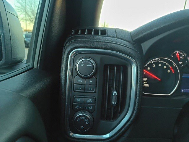 Used 2021 Chevrolet Silverado 1500 RST image 22