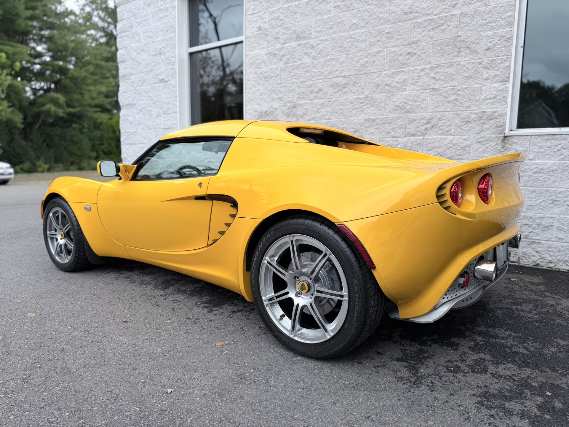 Used 2006 Lotus Elise RWD image 8