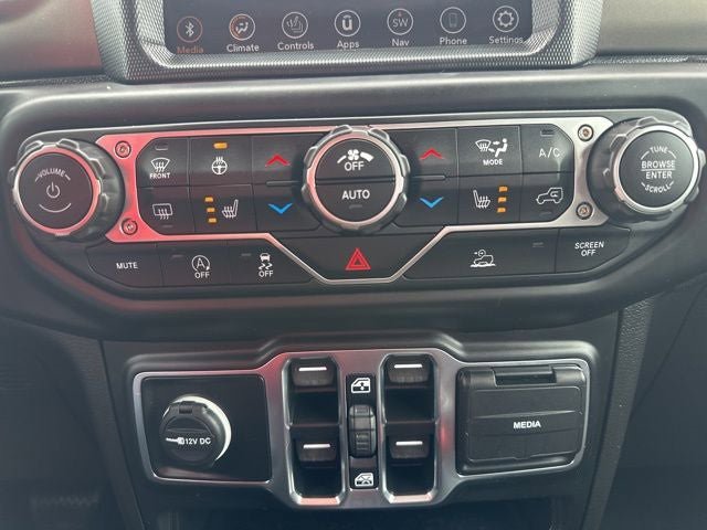 Used 2023 Jeep Gladiator Willys AWD/4WD image 20